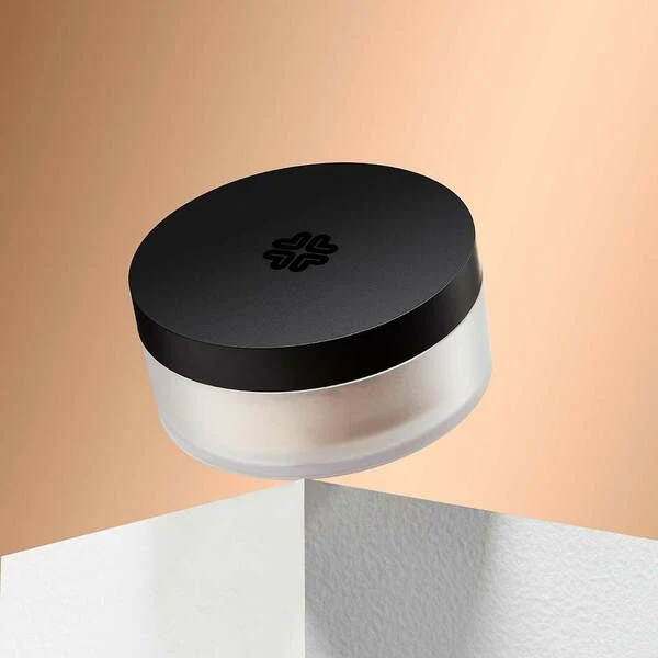 Lily Lolo Finishing Powder - Image 5