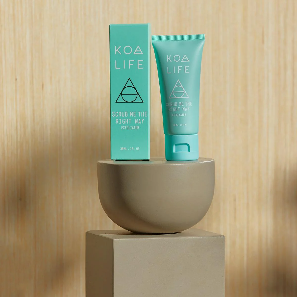 Koa Life Scrub Me the Right Way | Eucalyptus Exfoliator - Image 4