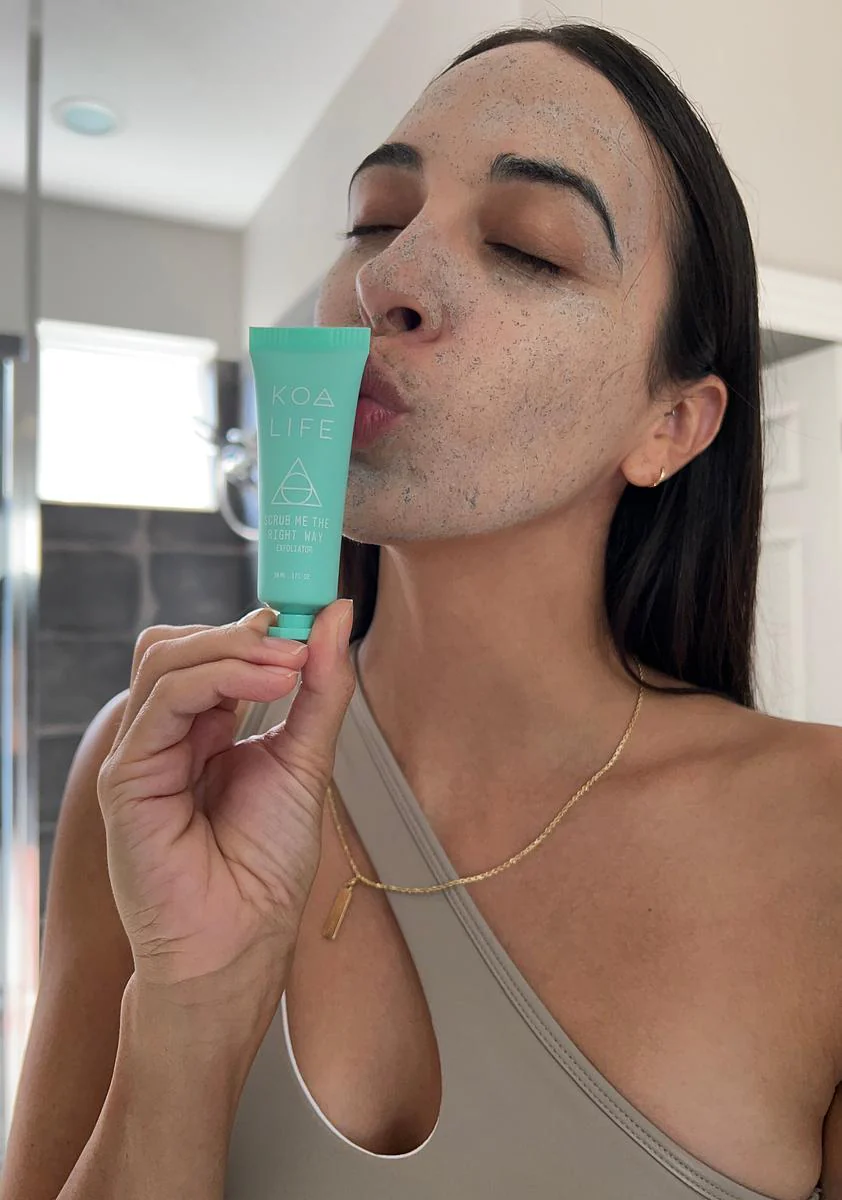 Koa Life Scrub Me the Right Way | Eucalyptus Exfoliator - Image 7