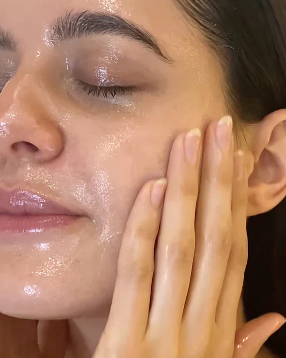 Taila Muhka Botanical Oil Cleanser - Image 4
